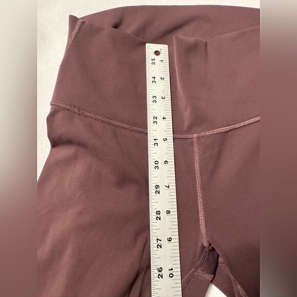 Lululemon Women’s Purple Leggings Size 6 - Picture 3 of 8
